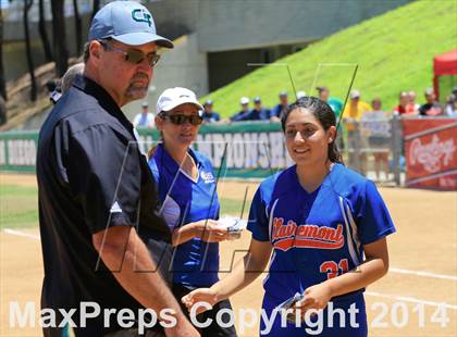 Thumbnail 2 in Brawley vs. Clairemont (CIF-SDS D3 Final) photogallery.