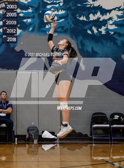 Thumbnail 3 in Timberlake vs Fruitland (3A State Tournament) photogallery.