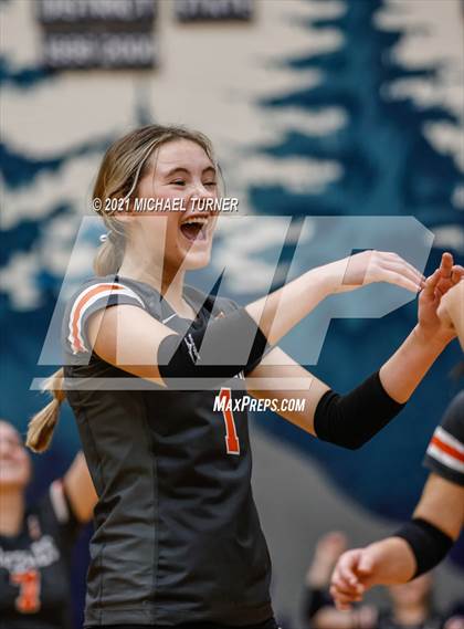 Thumbnail 1 in Timberlake vs Fruitland (3A State Tournament) photogallery.
