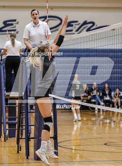 Thumbnail 3 in Timberlake vs Fruitland (3A State Tournament) photogallery.