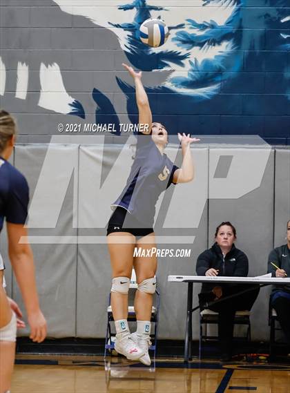 Thumbnail 3 in Timberlake vs Fruitland (3A State Tournament) photogallery.