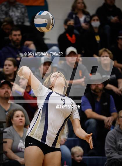 Thumbnail 2 in Timberlake vs Fruitland (3A State Tournament) photogallery.