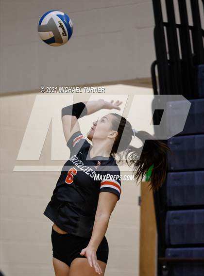 Thumbnail 3 in Timberlake vs Fruitland (3A State Tournament) photogallery.