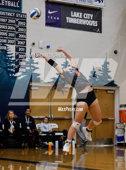 Thumbnail 3 in Timberlake vs Fruitland (3A State Tournament) photogallery.