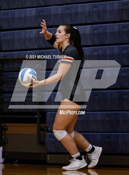Thumbnail 1 in Timberlake vs Fruitland (3A State Tournament) photogallery.