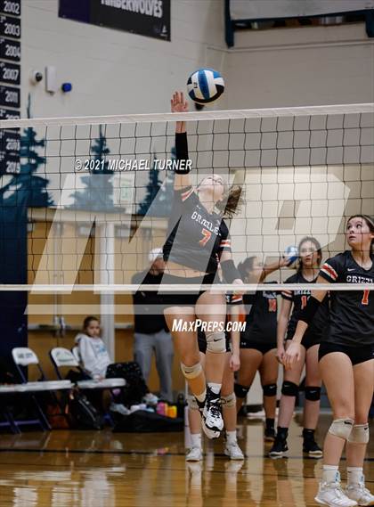 Thumbnail 3 in Timberlake vs Fruitland (3A State Tournament) photogallery.