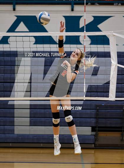 Thumbnail 1 in Timberlake vs Fruitland (3A State Tournament) photogallery.