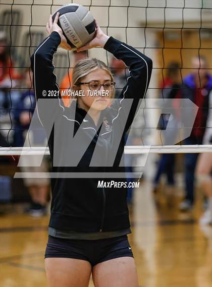 Thumbnail 2 in Timberlake vs Fruitland (3A State Tournament) photogallery.