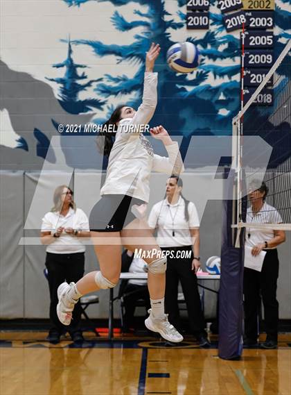 Thumbnail 2 in Timberlake vs Fruitland (3A State Tournament) photogallery.