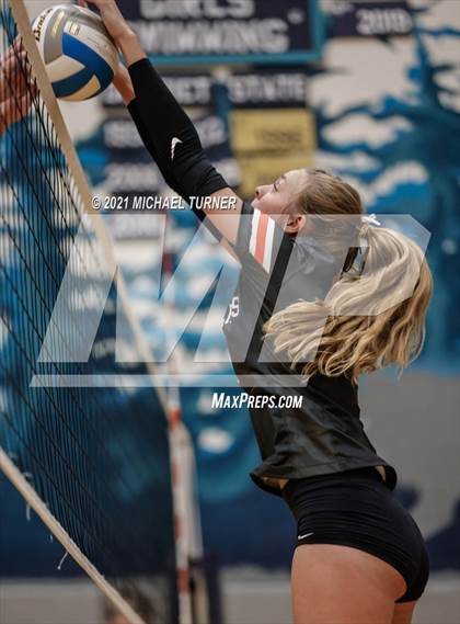 Thumbnail 3 in Timberlake vs Fruitland (3A State Tournament) photogallery.