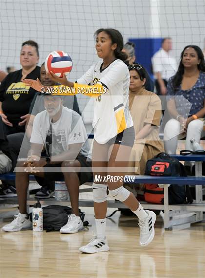 Thumbnail 1 in St. Paul vs. Bishop O'Dowd (Nike TOC Southwest) photogallery.