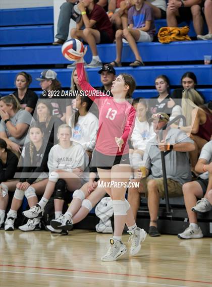 Thumbnail 1 in St. Paul vs. Bishop O'Dowd (Nike TOC Southwest) photogallery.