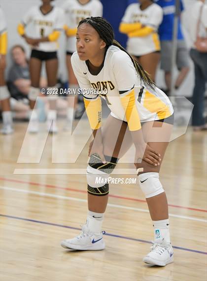 Thumbnail 1 in St. Paul vs. Bishop O'Dowd (Nike TOC Southwest) photogallery.