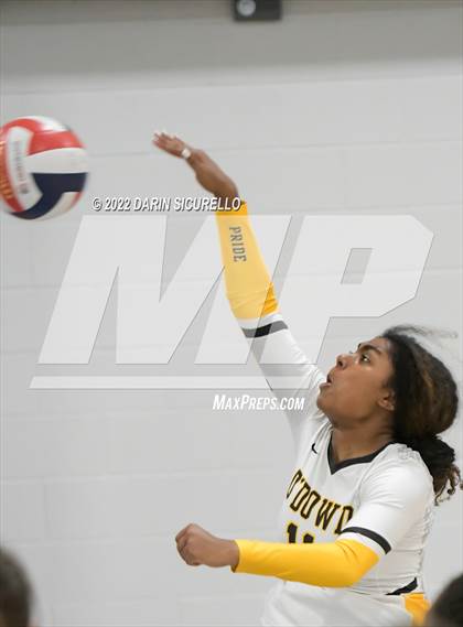 Thumbnail 2 in St. Paul vs. Bishop O'Dowd (Nike TOC Southwest) photogallery.