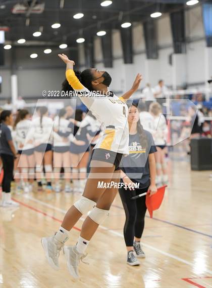 Thumbnail 1 in St. Paul vs. Bishop O'Dowd (Nike TOC Southwest) photogallery.