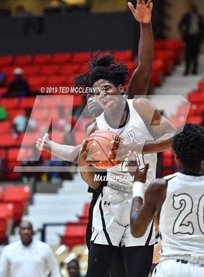 Thumbnail 2 in Orr vs Raymond (King Cotton Classic) photogallery.