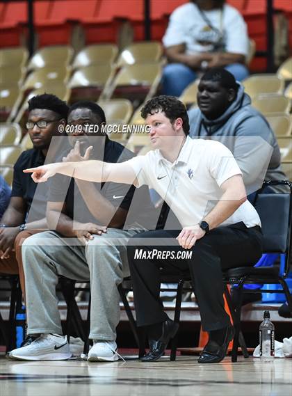 Thumbnail 1 in Orr vs Raymond (King Cotton Classic) photogallery.