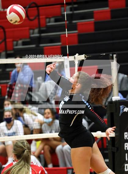 Thumbnail 3 in West Rowan @ North Iredell photogallery.