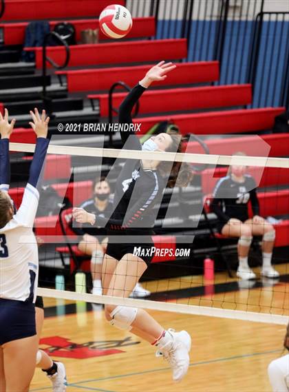 Thumbnail 2 in West Rowan @ North Iredell photogallery.