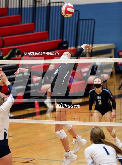 Thumbnail 3 in West Rowan @ North Iredell photogallery.