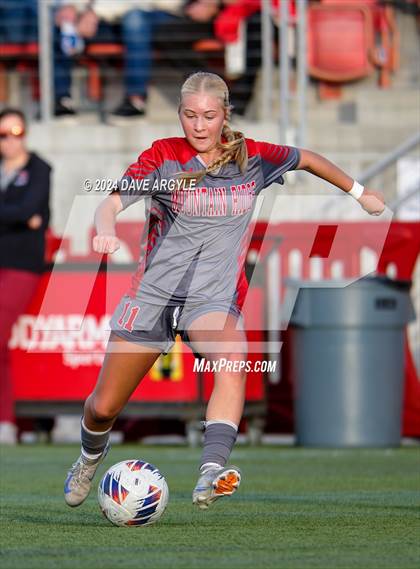 Thumbnail 1 in Davis vs Mountain Ridge (UHSAA 6A Semifinal) photogallery.