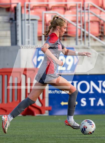 Thumbnail 2 in Davis vs Mountain Ridge (UHSAA 6A Semifinal) photogallery.