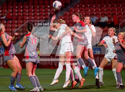 Thumbnail 3 in Davis vs Mountain Ridge (UHSAA 6A Semifinal) photogallery.