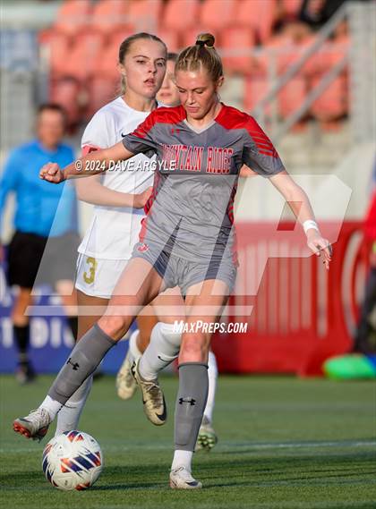 Thumbnail 1 in Davis vs Mountain Ridge (UHSAA 6A Semifinal) photogallery.