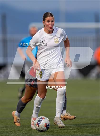 Thumbnail 2 in Davis vs Mountain Ridge (UHSAA 6A Semifinal) photogallery.