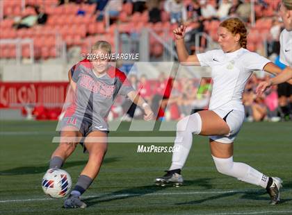 Thumbnail 2 in Davis vs Mountain Ridge (UHSAA 6A Semifinal) photogallery.