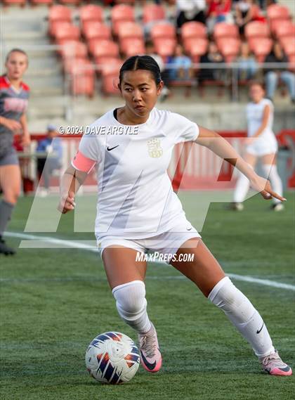 Thumbnail 2 in Davis vs Mountain Ridge (UHSAA 6A Semifinal) photogallery.