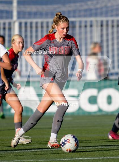 Thumbnail 3 in Davis vs Mountain Ridge (UHSAA 6A Semifinal) photogallery.