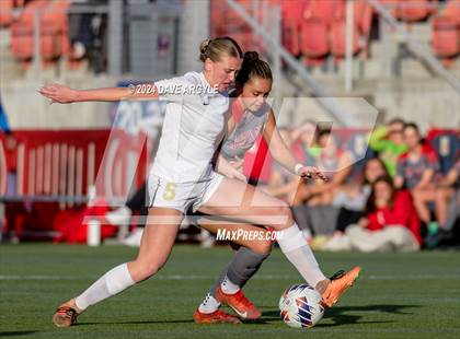 Thumbnail 3 in Davis vs Mountain Ridge (UHSAA 6A Semifinal) photogallery.