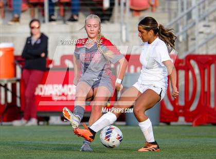 Thumbnail 2 in Davis vs Mountain Ridge (UHSAA 6A Semifinal) photogallery.