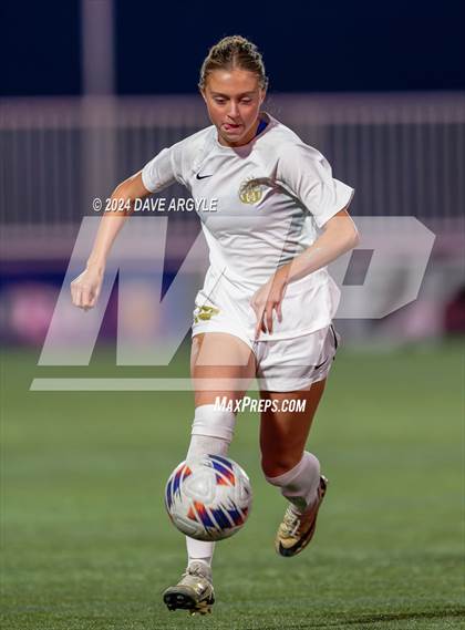 Thumbnail 1 in Davis vs Mountain Ridge (UHSAA 6A Semifinal) photogallery.
