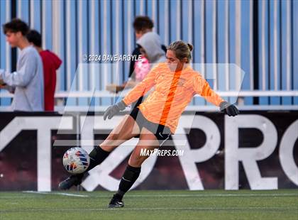 Thumbnail 2 in Davis vs Mountain Ridge (UHSAA 6A Semifinal) photogallery.