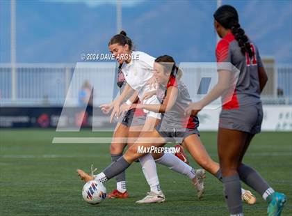 Thumbnail 3 in Davis vs Mountain Ridge (UHSAA 6A Semifinal) photogallery.