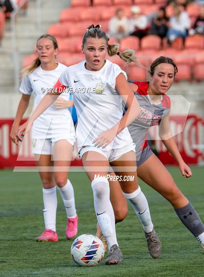 Thumbnail 1 in Davis vs Mountain Ridge (UHSAA 6A Semifinal) photogallery.