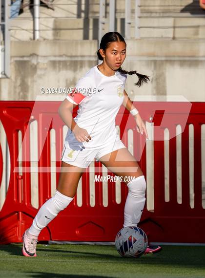 Thumbnail 2 in Davis vs Mountain Ridge (UHSAA 6A Semifinal) photogallery.