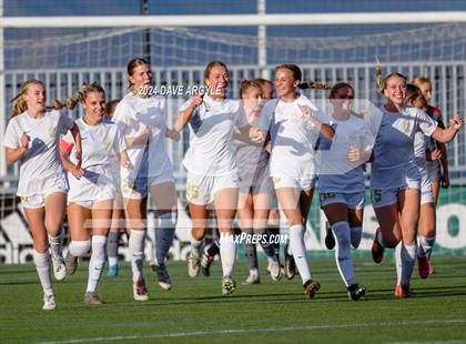 Thumbnail 3 in Davis vs Mountain Ridge (UHSAA 6A Semifinal) photogallery.