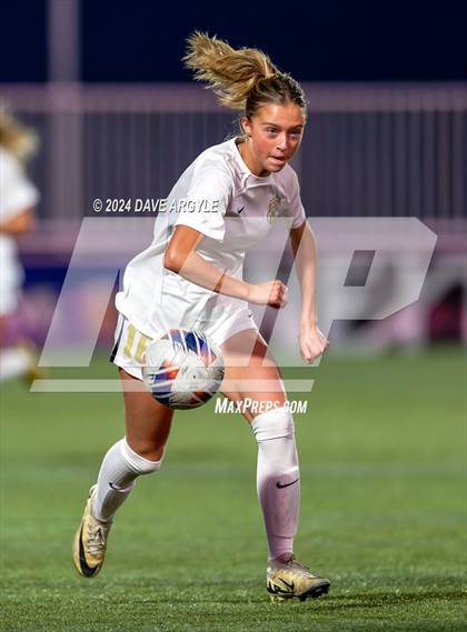 Thumbnail 3 in Davis vs Mountain Ridge (UHSAA 6A Semifinal) photogallery.