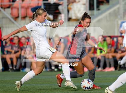 Thumbnail 2 in Davis vs Mountain Ridge (UHSAA 6A Semifinal) photogallery.