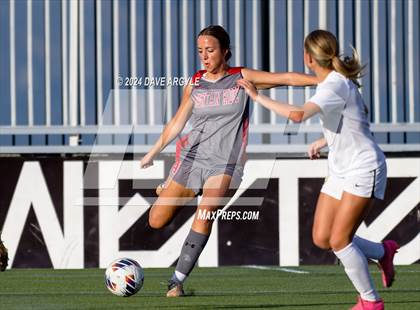Thumbnail 1 in Davis vs Mountain Ridge (UHSAA 6A Semifinal) photogallery.