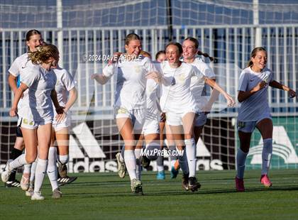 Thumbnail 1 in Davis vs Mountain Ridge (UHSAA 6A Semifinal) photogallery.