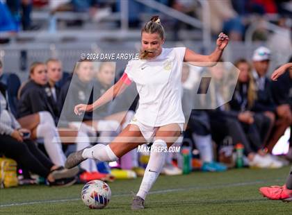 Thumbnail 2 in Davis vs Mountain Ridge (UHSAA 6A Semifinal) photogallery.