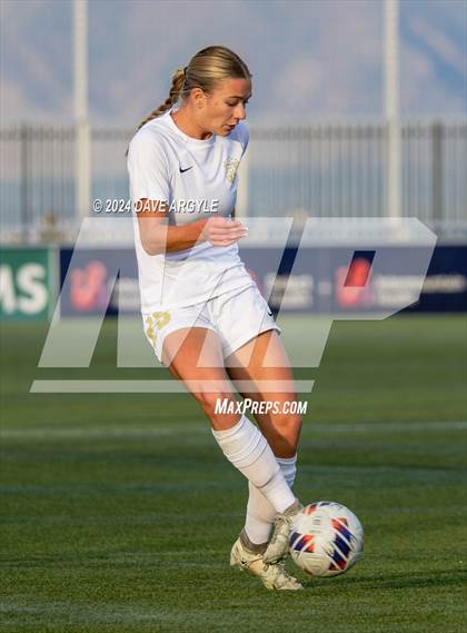 Thumbnail 3 in Davis vs Mountain Ridge (UHSAA 6A Semifinal) photogallery.