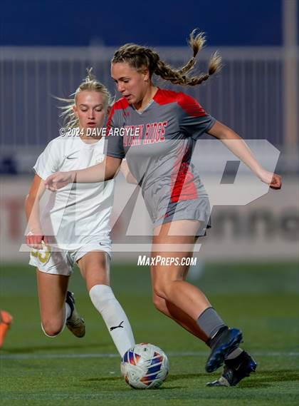 Thumbnail 2 in Davis vs Mountain Ridge (UHSAA 6A Semifinal) photogallery.