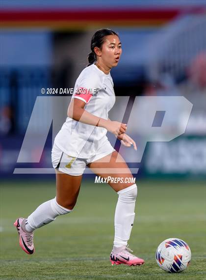 Thumbnail 1 in Davis vs Mountain Ridge (UHSAA 6A Semifinal) photogallery.
