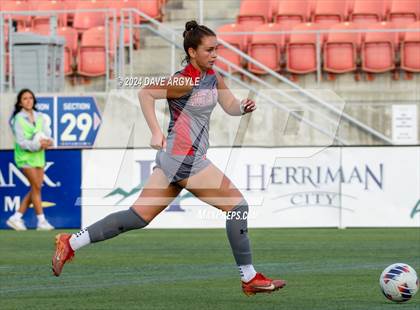 Thumbnail 3 in Davis vs Mountain Ridge (UHSAA 6A Semifinal) photogallery.