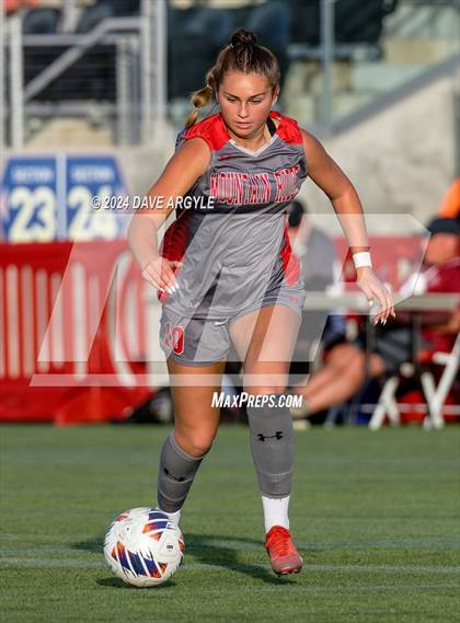 Thumbnail 1 in Davis vs Mountain Ridge (UHSAA 6A Semifinal) photogallery.